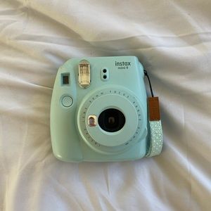 Fujifilm Instax mini 9